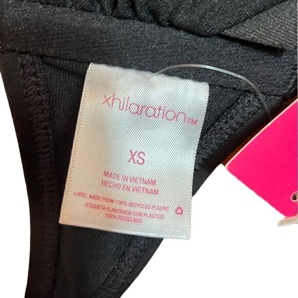 NWT Xhilaration Black Textured Bikini Swim Top, Size XS, NWT - Picture 5 of 6